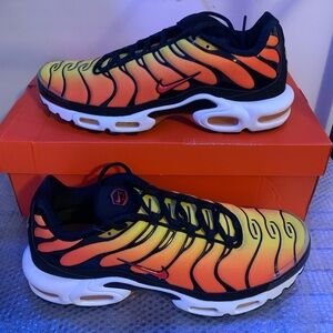 Nike Air Max Plus Sunset 2024 HF0552-001 - Men’s Size 11.5